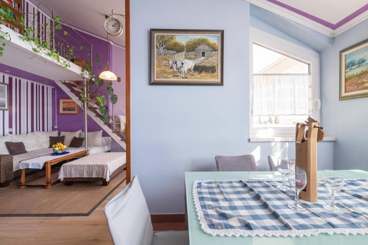 Apartment Josephine Ровин Екстериор снимка