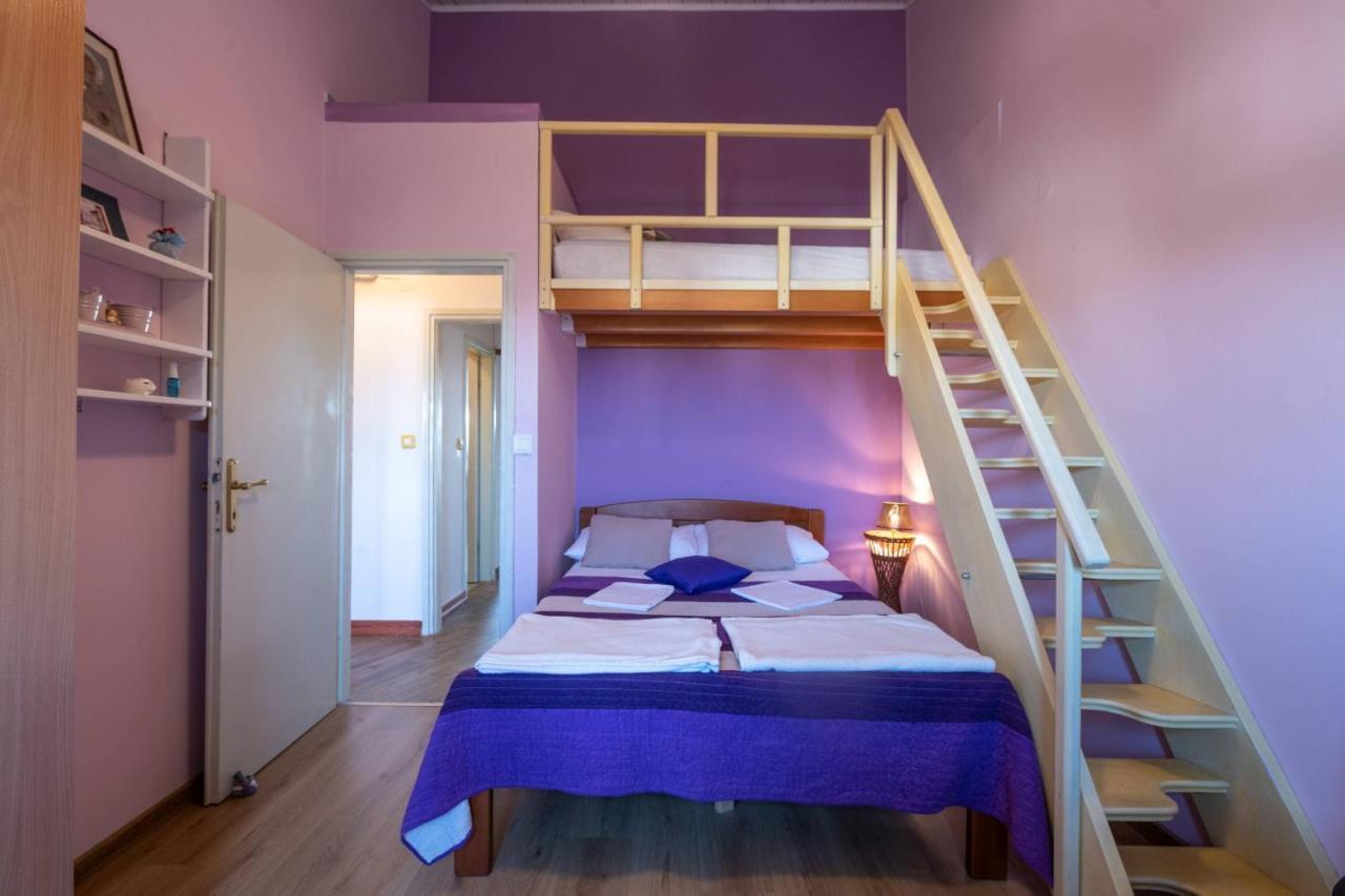 Apartment Josephine Ровин Екстериор снимка